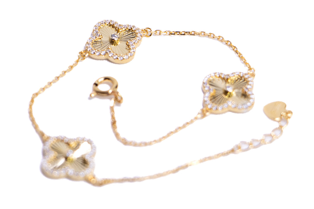 Gold Clover Diamond Bracelet