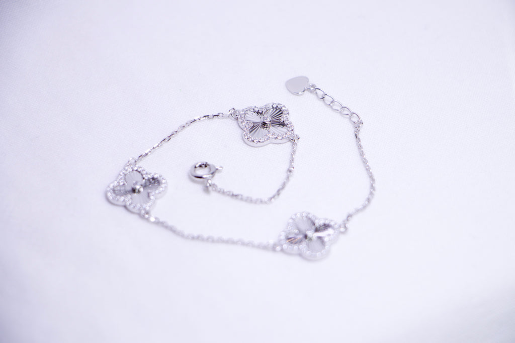 Silver Clover Diamond Bracelet