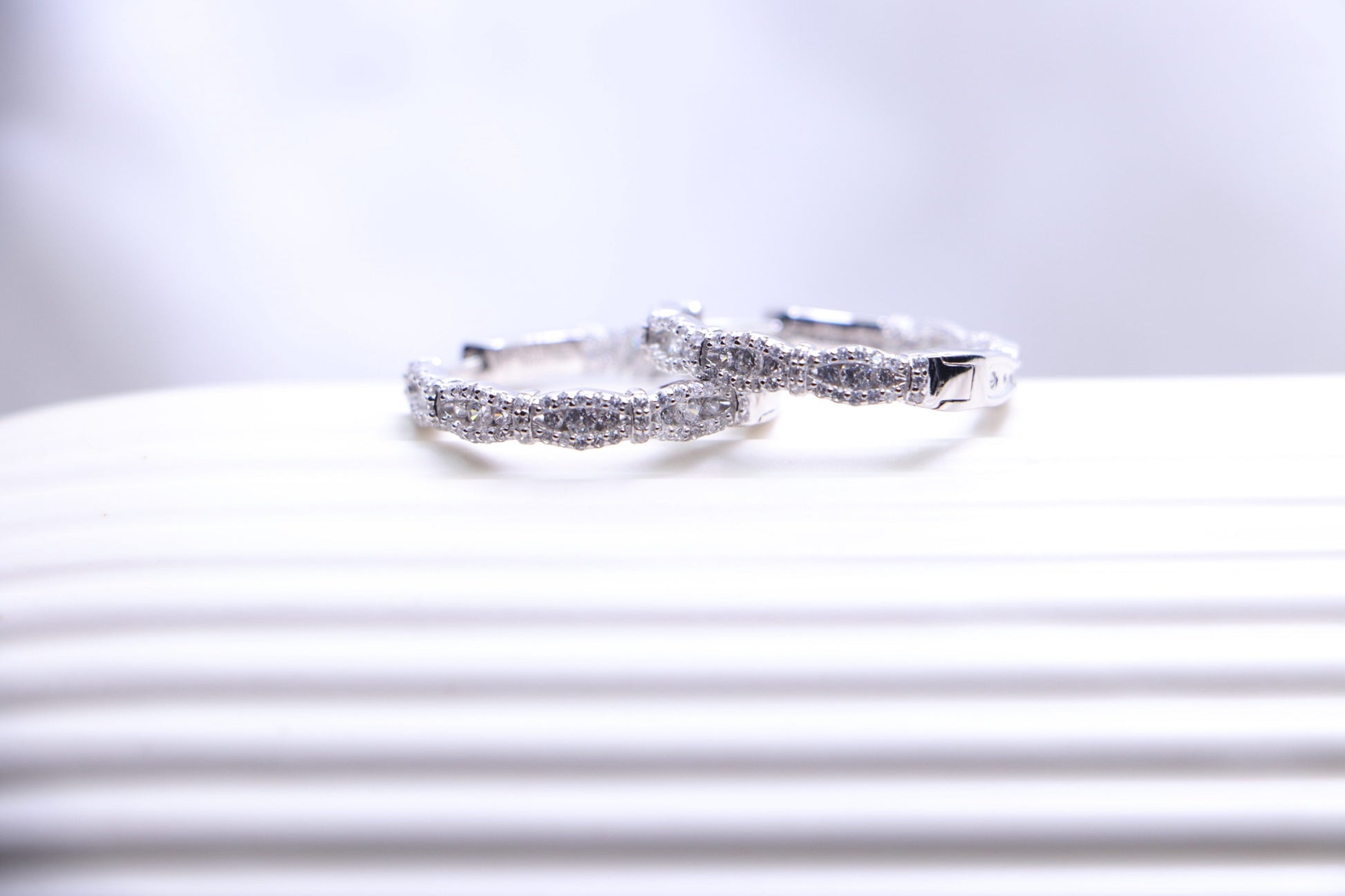 Dazzling Diamond-Cut Hoop Earrings